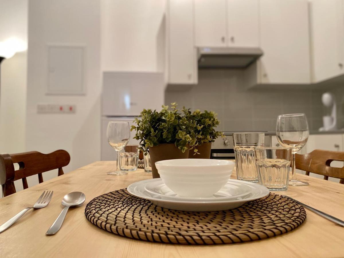 Central Suites Perikleous 53 Down Town Nicosia By Platform 357 Exterior photo